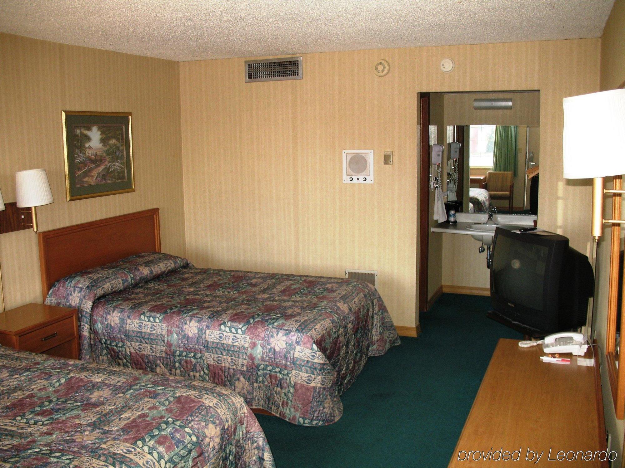 Holiday Inn Express & Suites West Plains Southwest By Ihg Номер фото